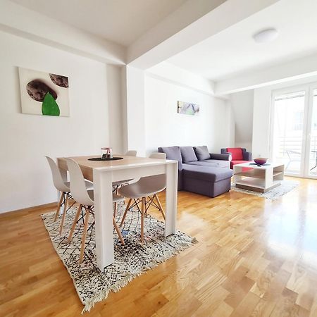 Smart Apartments Скопье Экстерьер фото