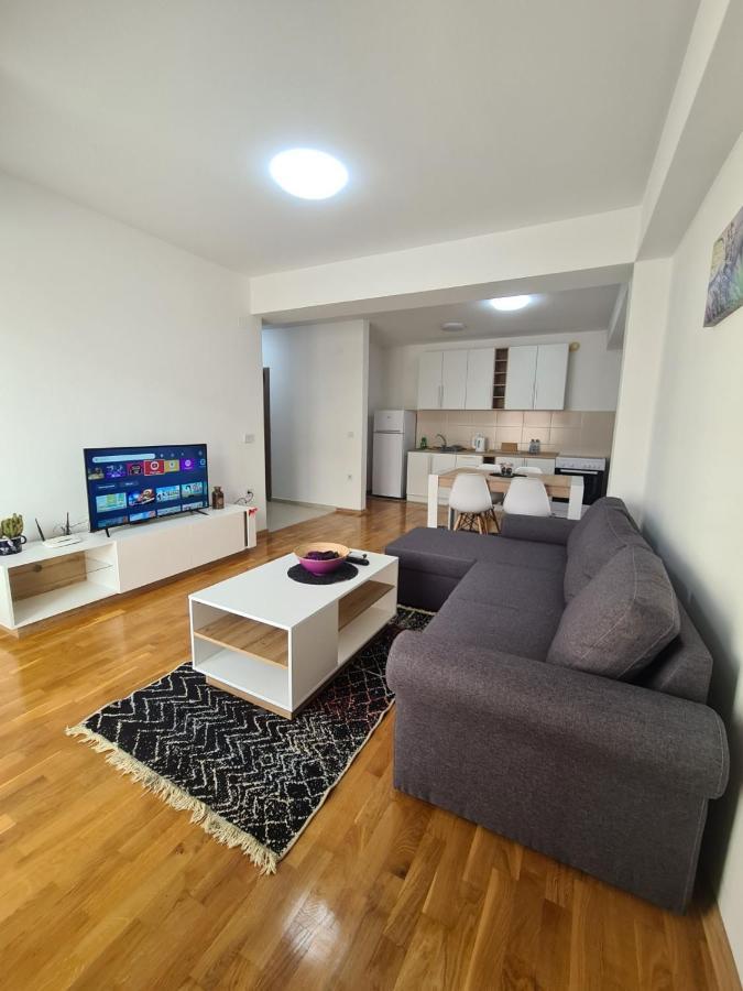 Smart Apartments Скопье Экстерьер фото