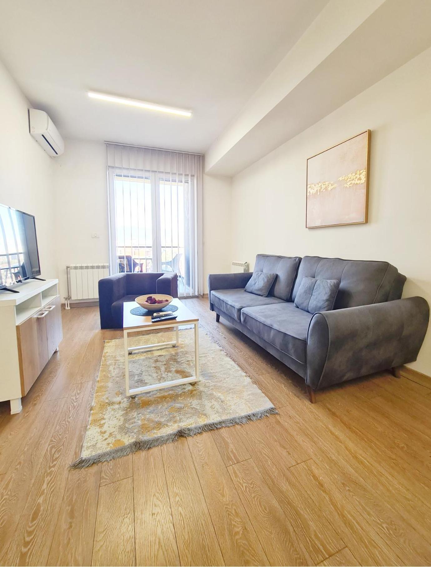 Smart Apartments Скопье Экстерьер фото