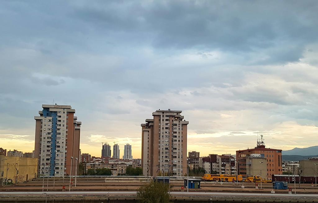 Smart Apartments Скопье Экстерьер фото