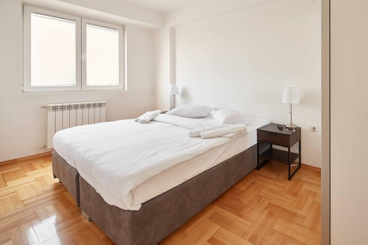 Smart Apartments Скопье Экстерьер фото