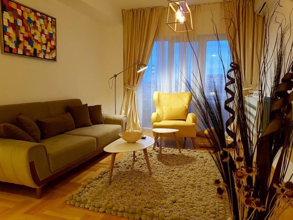 Smart Apartments Скопье Экстерьер фото
