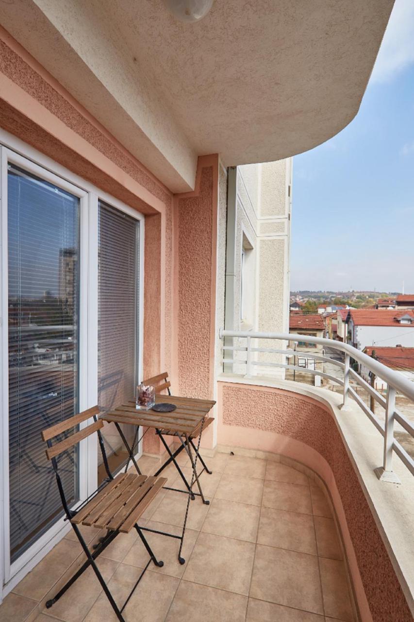 Smart Apartments Скопье Экстерьер фото